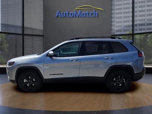 Used 2020 Jeep Cherokee Latitude Plus AWD/4WD image 6