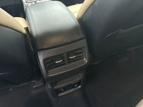 Used 2023 Ford Edge SEL w/ Convenience Package image 17