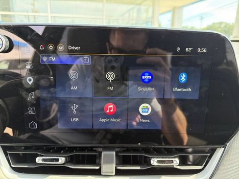 Used 2026 Chevrolet Equinox LT w/ Convenience Package II AWD/4WD image 18