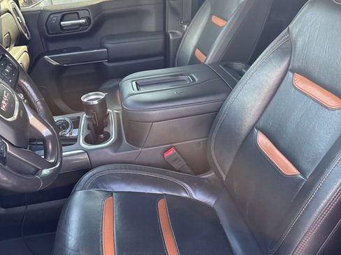Used 2020 GMC Sierra 1500 AT4 w/ AT4 Premium Package image 4