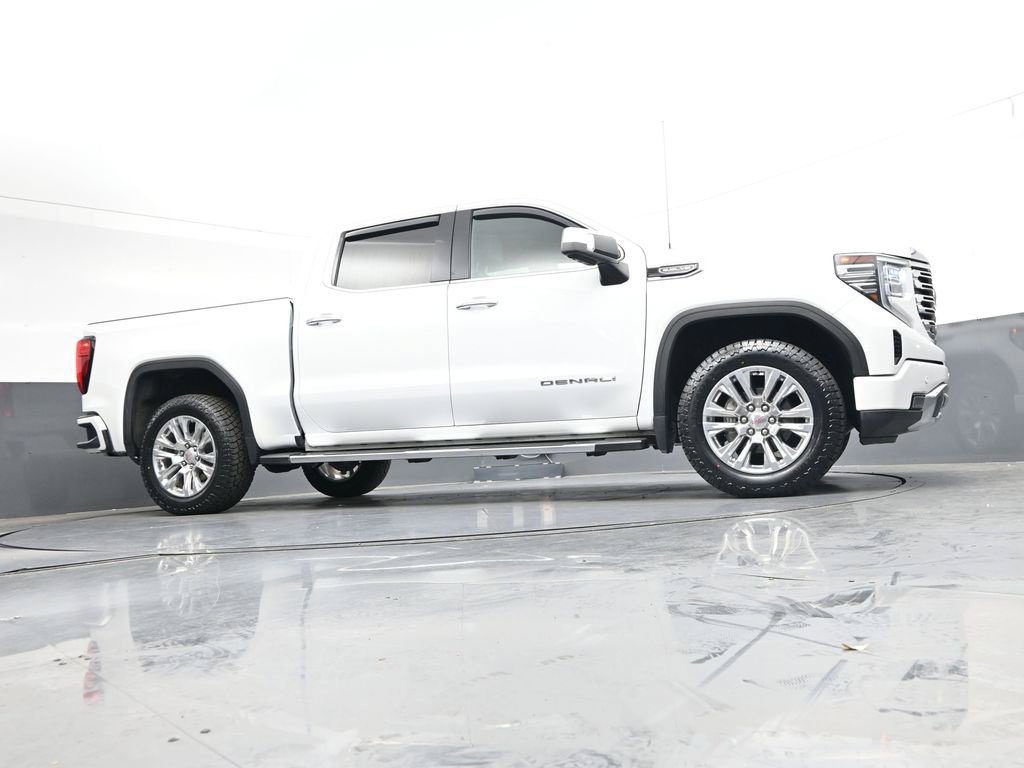 Used 2023 GMC Sierra 1500 Denali AWD/4WD image 33