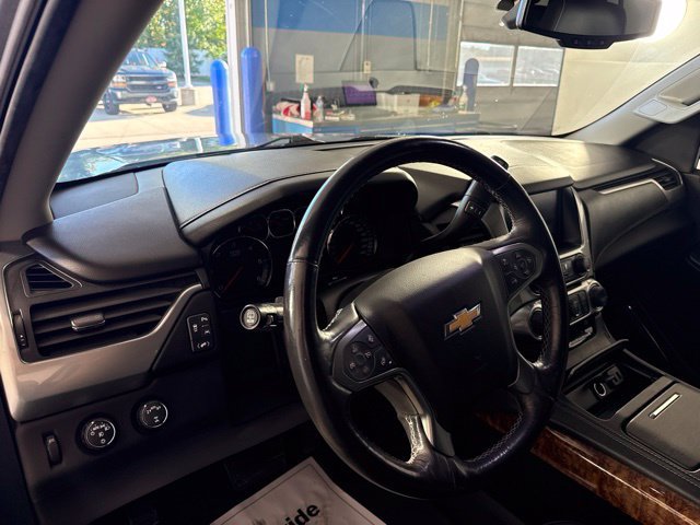 Used 2018 Chevrolet Tahoe Premier AWD/4WD image 19