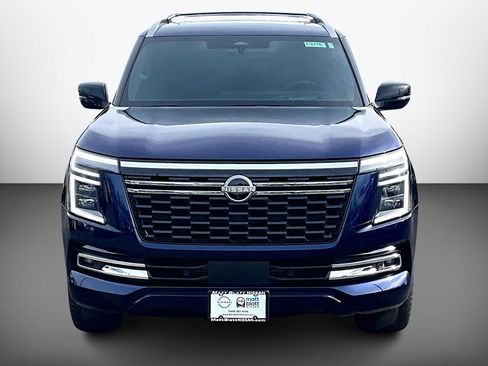 Used 2025 Nissan Armada Platinum Reserve AWD/4WD image 2