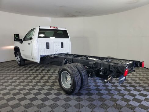 New 2026 Chevrolet Silverado 3500 W/T image 5