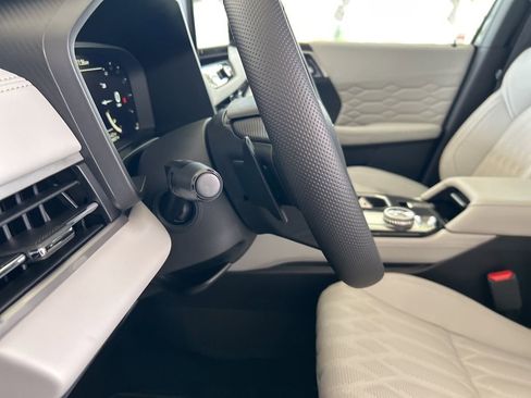 New 2025 Mitsubishi Outlander SEL image 41