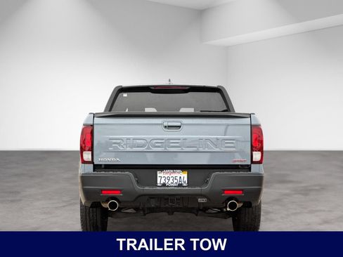 Used 2024 Honda Ridgeline Sport image 5