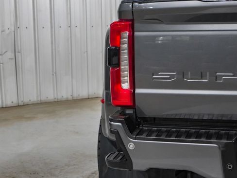 Used 2024 Ford F350 Lariat w/ Lariat Ultimate Package AWD/4WD image 51