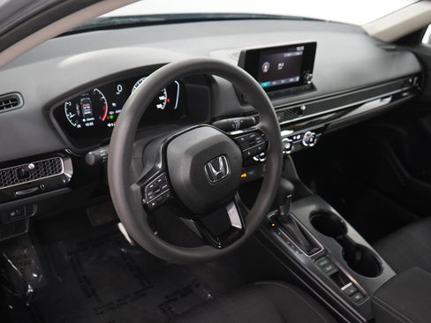 Used 2023 Honda Civic LX image 19