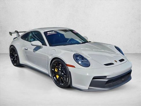 Used 2022 Porsche 911 GT3 image 3