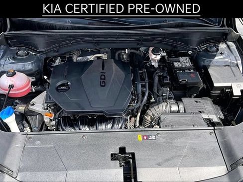 Certified 2024 Kia Sorento S FWD image 9