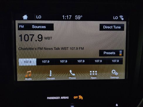 Used 2019 Lincoln MKC Premiere FWD image 25
