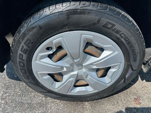 Used 2019 Subaru Forester AWD/4WD image 22