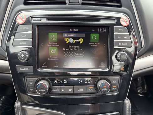 Used 2023 Nissan Maxima SV w/ Floor Mat Group FWD image 28