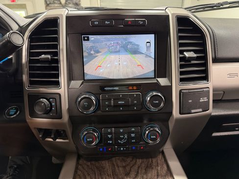 Used 2019 Ford F350 Lariat w/ Lariat Ultimate Package image 19