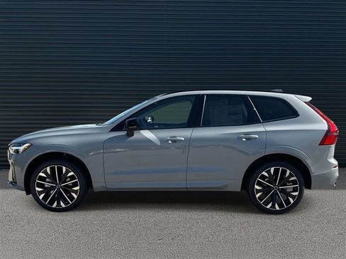 New 2026 Volvo XC60 B5 Ultra w/ Protection Package Premier image 9