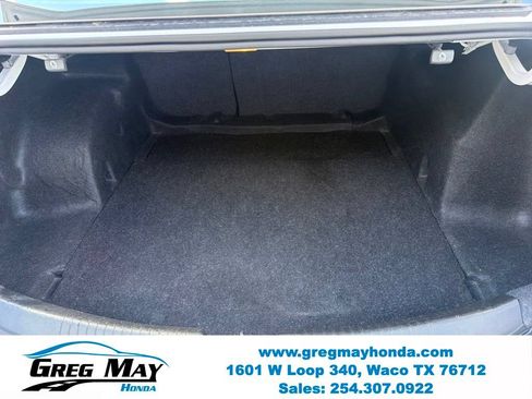 Used 2024 Chevrolet Malibu LT FWD image 25