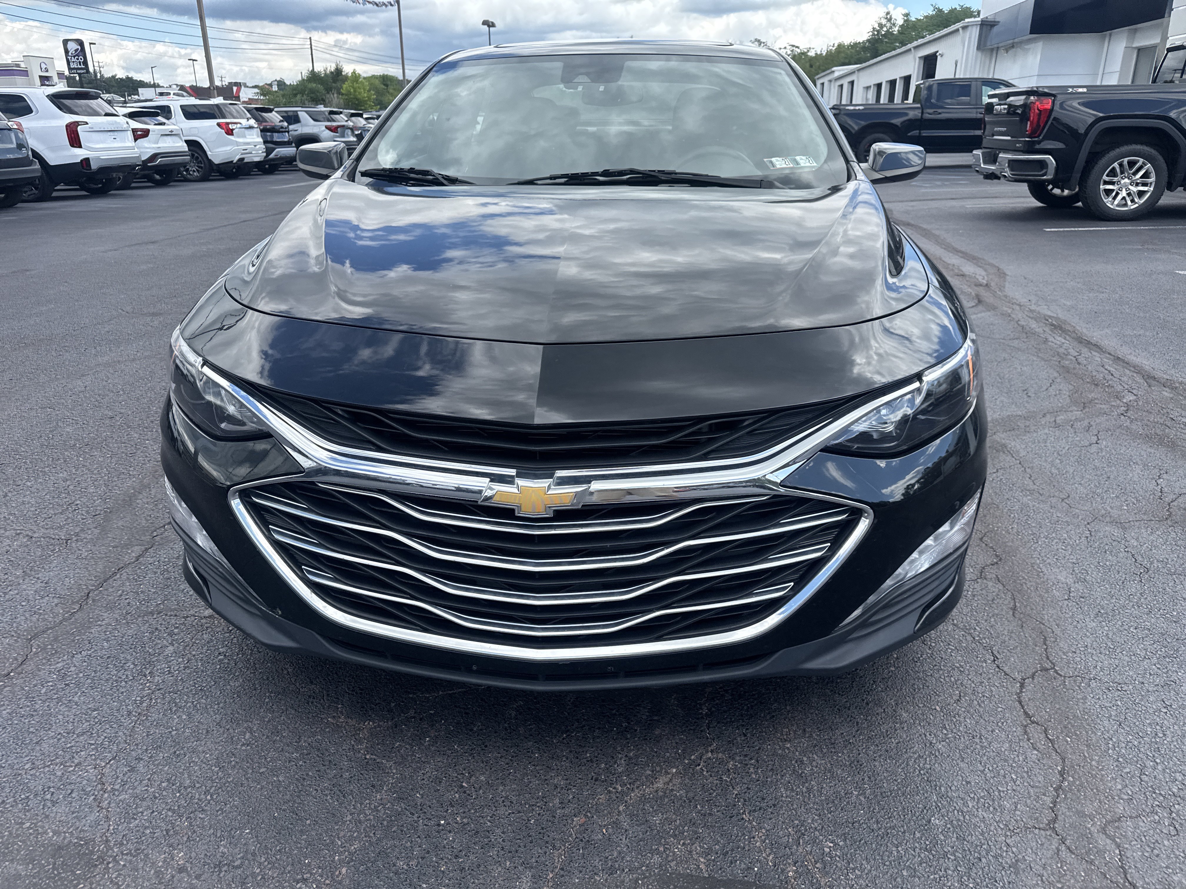 Used 2024 Chevrolet Malibu LT FWD image 9