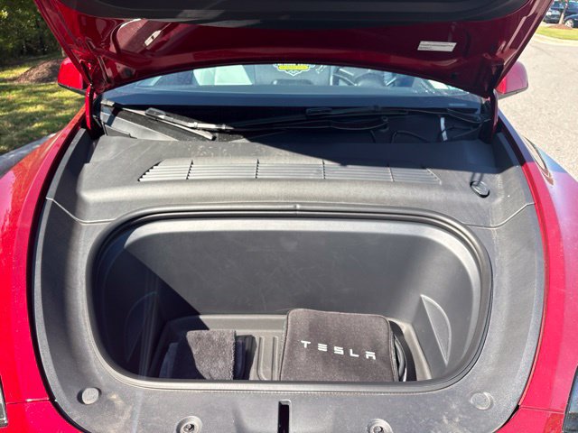 Used 2024 Tesla Model Y Long Range AWD/4WD image 13