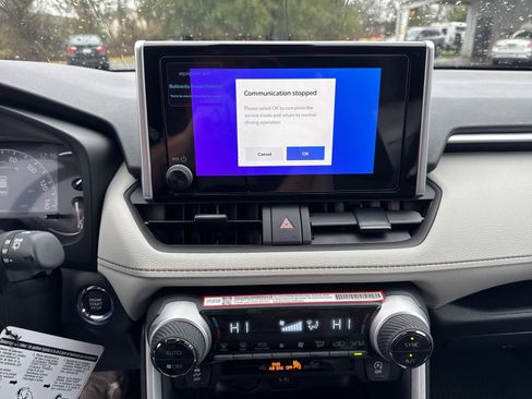 New 2025 Toyota RAV4 XLE FWD image 18