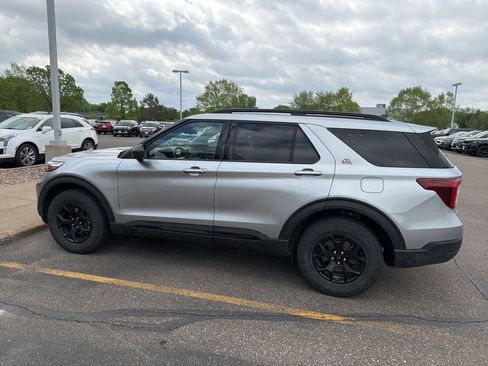 Used 2023 Ford Explorer Timberline AWD/4WD image 9
