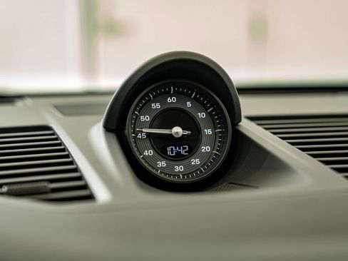 New 2026 Porsche 911 Carrera GTS RWD image 37