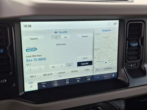 Used 2023 Ford Bronco Wildtrak image 17