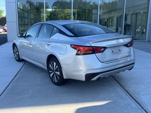 Used 2022 Nissan Altima 2.5 SL AWD/4WD image 4