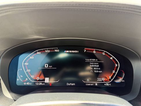 Used 2020 BMW M550i xDrive w/ Executive Package AWD/4WD image 28