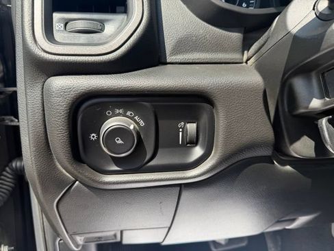 Used 2022 RAM 2500 Tradesman AWD/4WD image 20