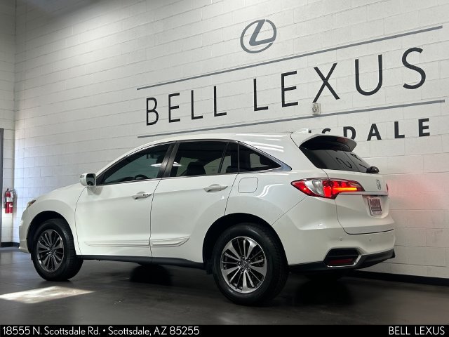 Used 2017 Acura RDX w/ Advance Package FWD image 4