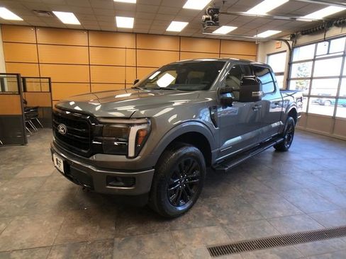 New 2025 Ford F150 Lariat w/ Equipment Group 502A High image 3