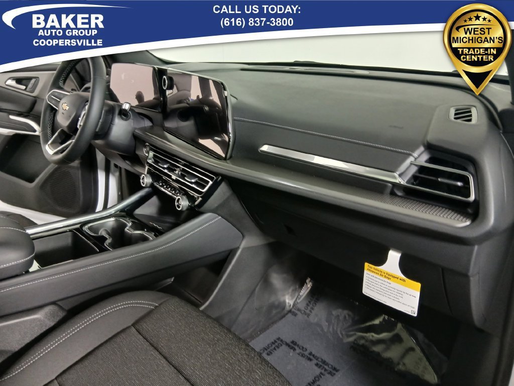 New 2027 Chevrolet Traverse LT w/ Sun and Wheel Package AWD/4WD image 12