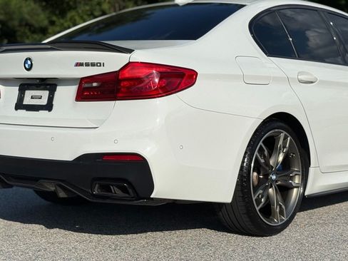 Used 2020 BMW M550i xDrive AWD/4WD image 14