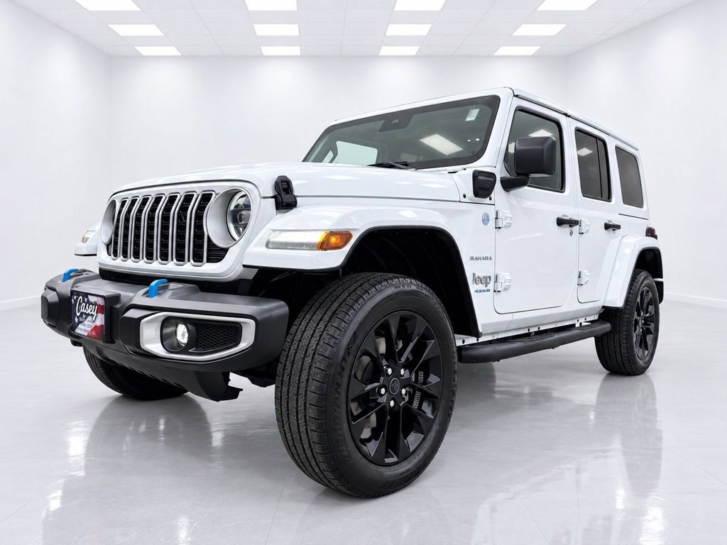 Used 2024 Jeep Wrangler Unlimited Sahara AWD/4WD image 4