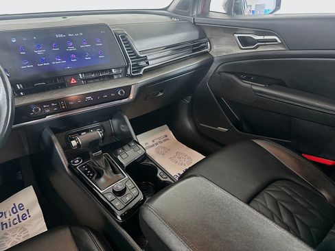 Certified 2025 Kia Sportage X-Line AWD/4WD image 23