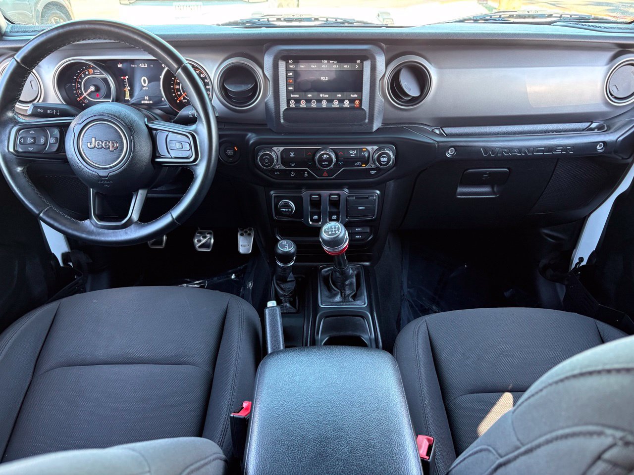 Used 2020 Jeep Wrangler Sport AWD/4WD image 15