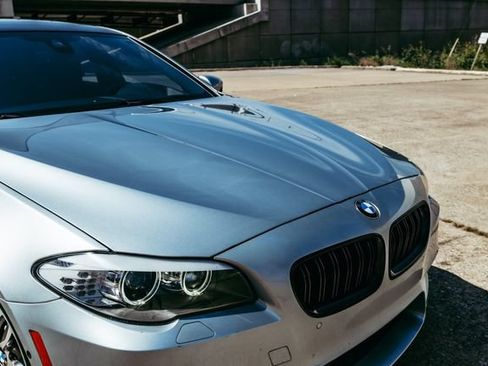 Used 2013 BMW M5 RWD image 27