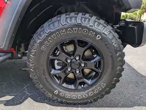 Used 2022 Jeep Wrangler Sport AWD/4WD image 11