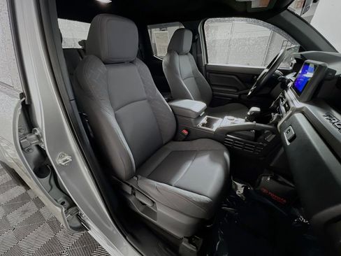 Used 2024 Toyota Tacoma SR5 RWD image 27
