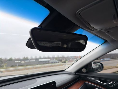 Used 2020 Kia K900 Luxury image 14