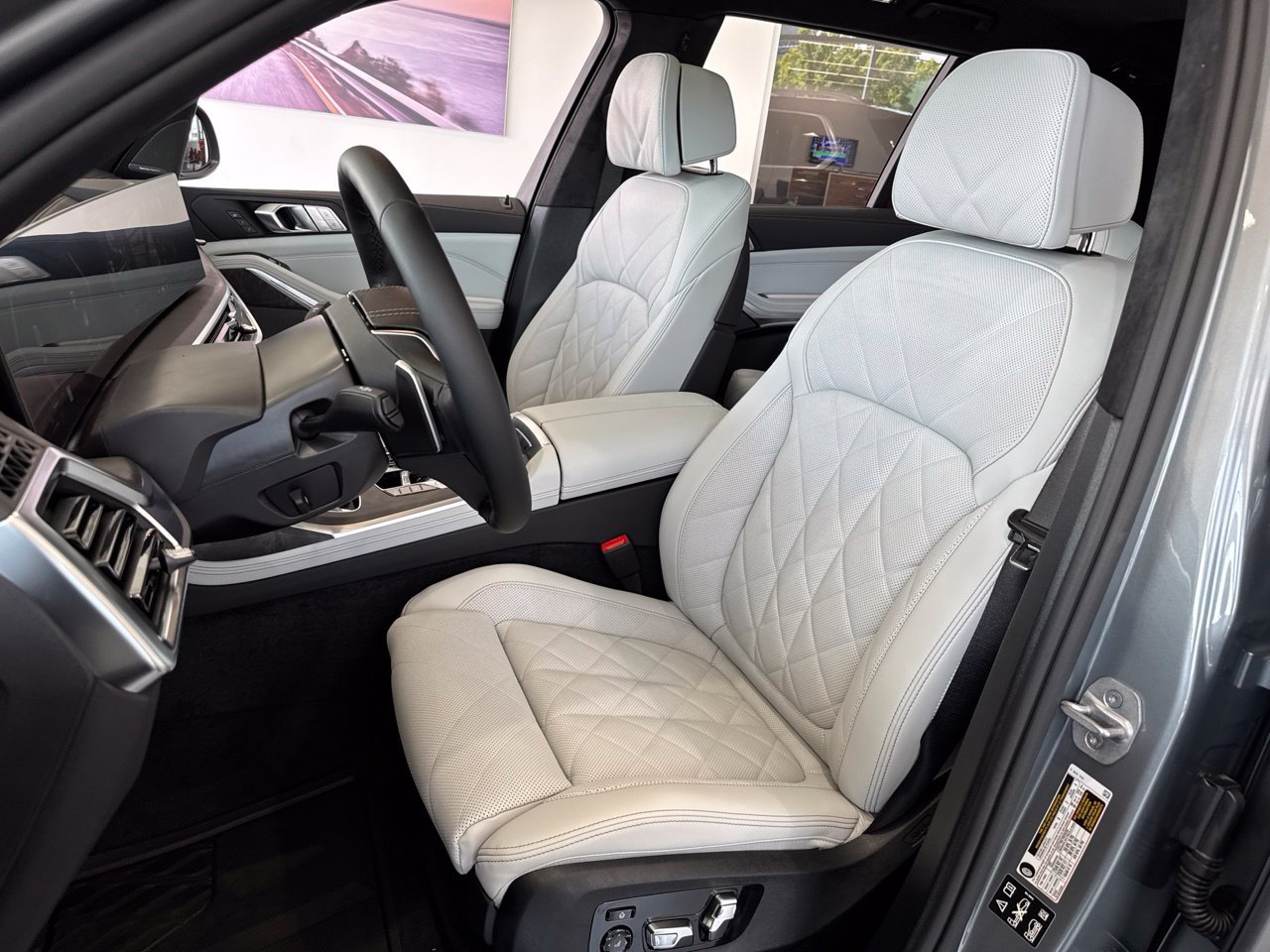 New 2027 BMW X7 xDrive40i AWD/4WD image 15
