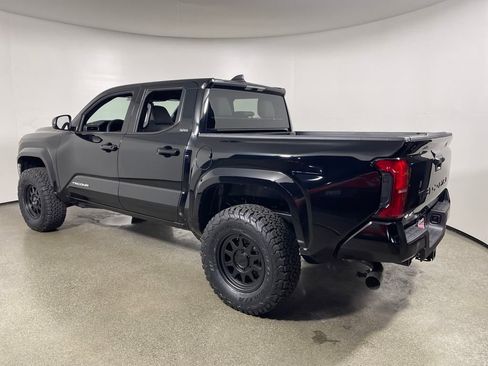 New 2025 Toyota Tacoma SR5 image 5