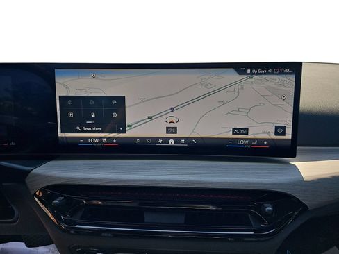 Used 2025 BMW 330i Sedan RWD image 22