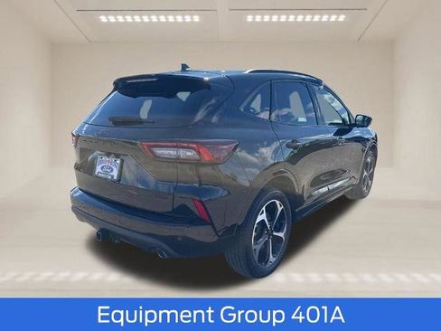Certified 2023 Ford Escape ST-Line Select w/ Tech Pack #2 image 8