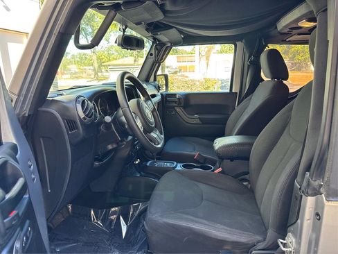 Used 2017 Jeep Wrangler Sport w/ Quick Order Package 24S image 9