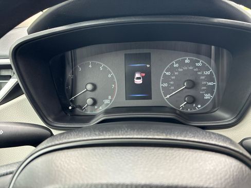 Used 2023 Toyota Corolla LE image 37