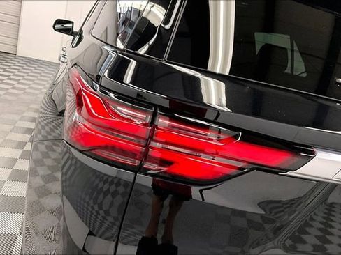 Used 2023 Chevrolet Traverse High Country w/ LPO, Floor Liner Package FWD image 37