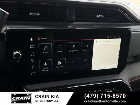 Used 2024 GMC Sierra 2500 AT4 w/ AT4 Premium Plus Package AWD/4WD image 15