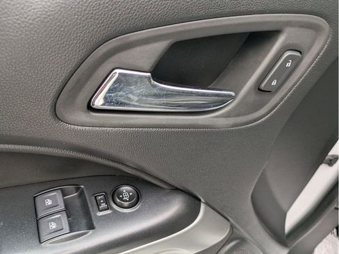 Used 2022 Chevrolet Colorado LT w/ Fleet Safety Package image 14
