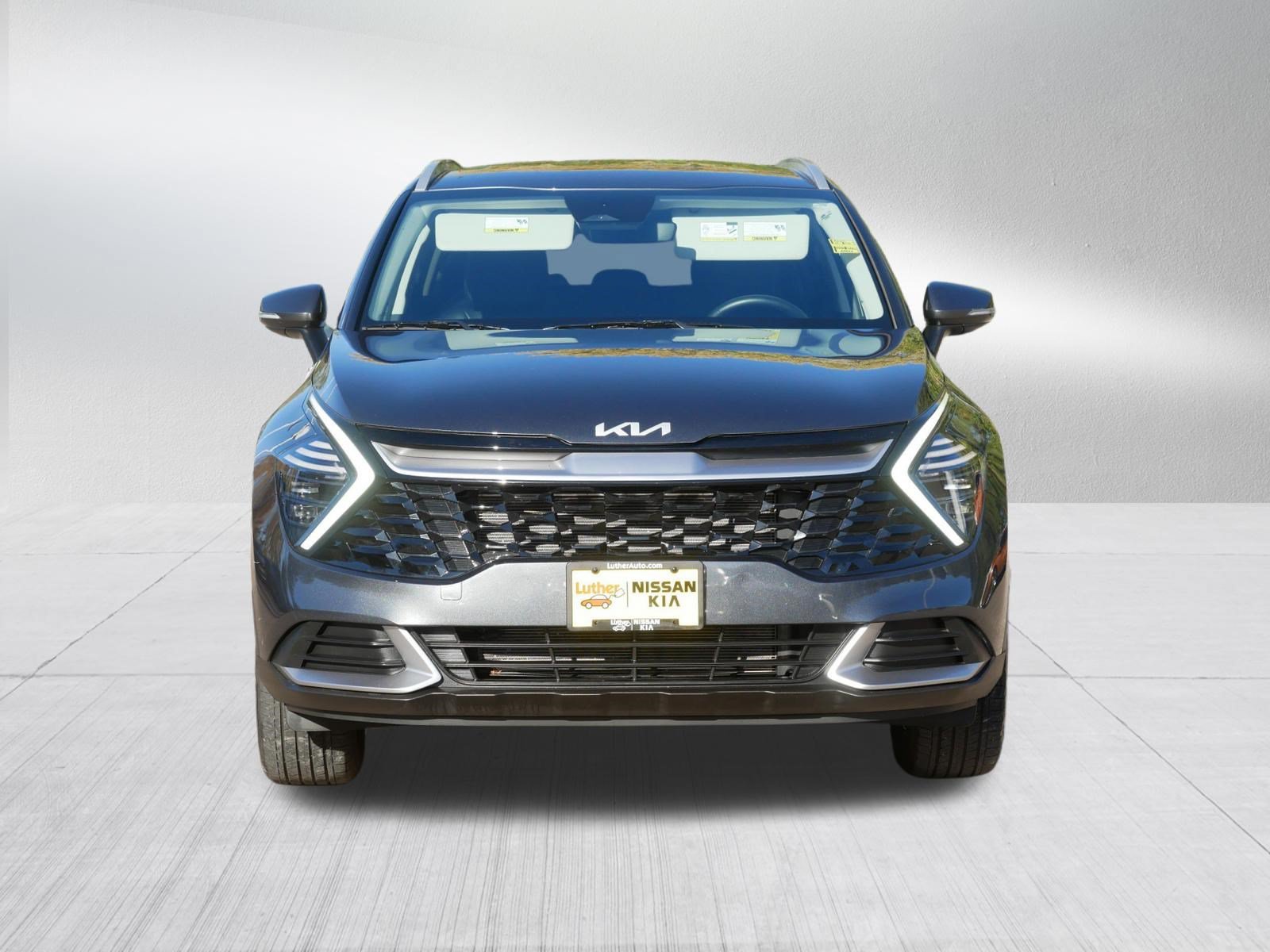 Certified 2024 Kia Sportage EX AWD/4WD image 2